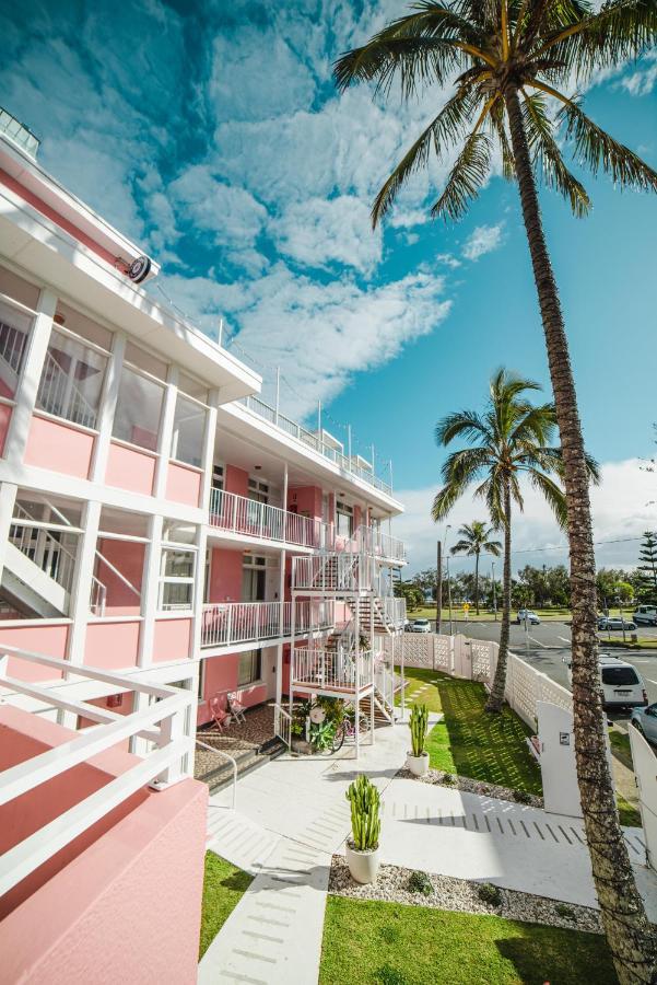 The Pink Hotel Coolangatta Gold Coast Esterno foto